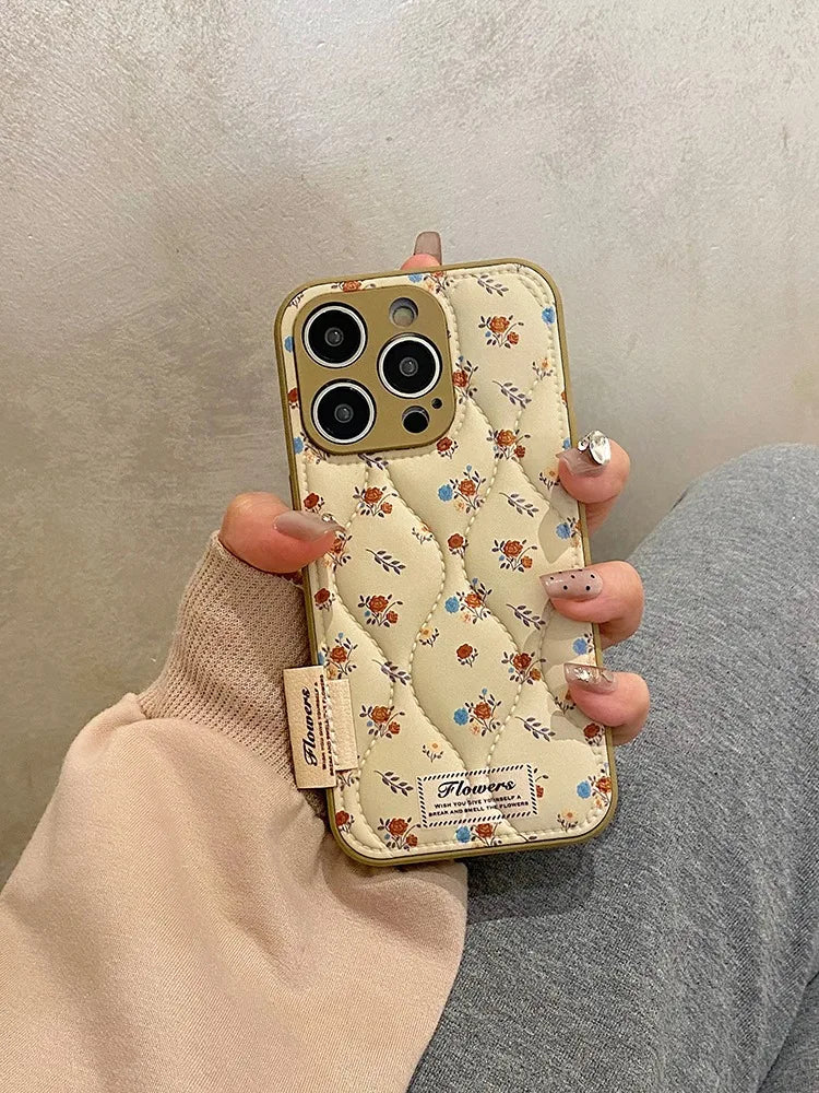 Textured Flowered Case